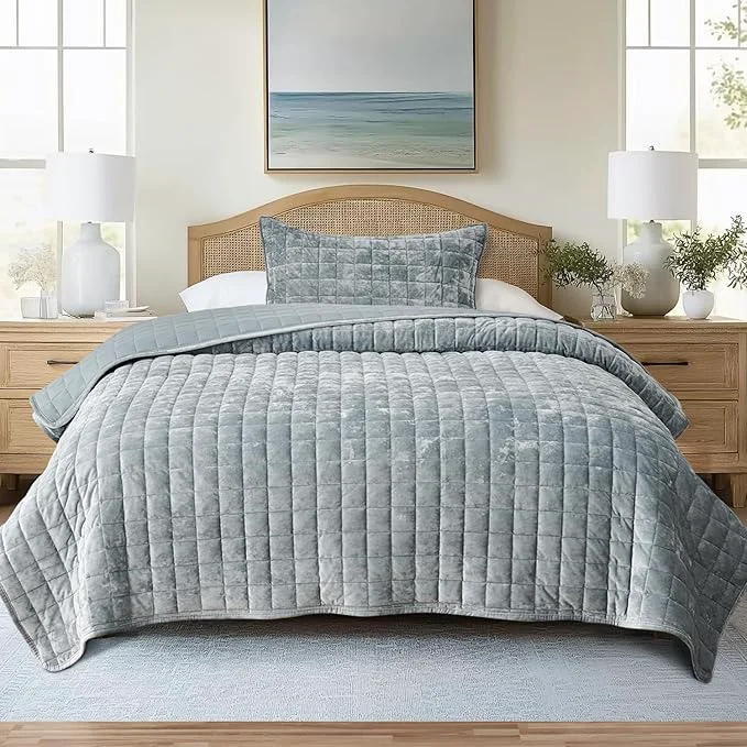 Smart RECYCO Luxury Velvet Quilt Set Twin Twin XL Size Bedding Sets Ultra Soft Velvet Comforter Set Lightweight Channel Box Stitch Oversized Bedspread Coverlet for All Season with 1 Sham Gray Blue Linen Sustainable