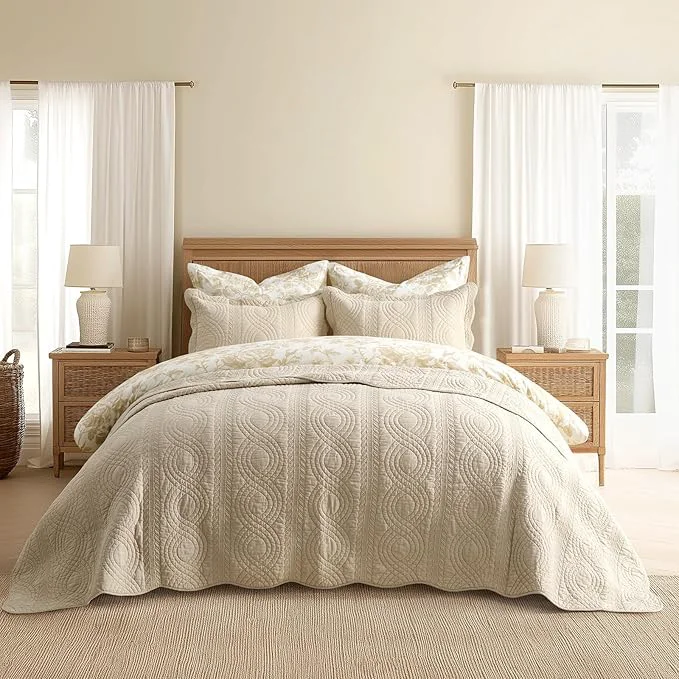Contemporary EVERGRACE Cotton Scallop Quilt Set King Size 3 Piece Set – Lightweight Bedspread with 2 Shams Soft Prewashed Matelasse Coverlet for Cozy and Elegant Bedding Flax Beige Detailed