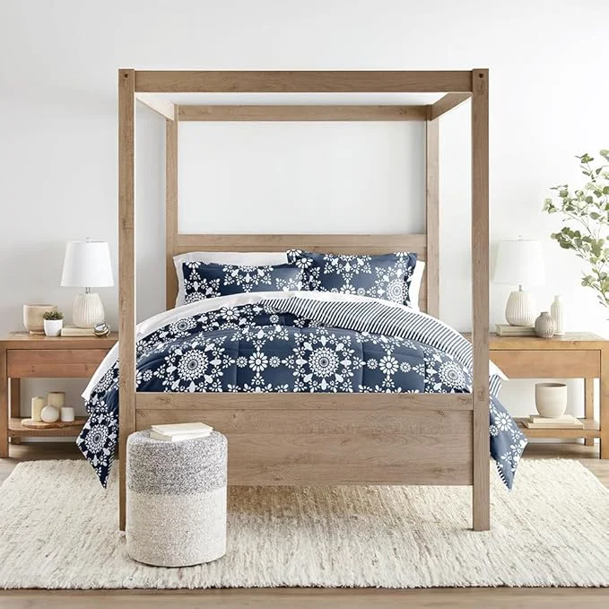 Smooth LINENS amp HUTCH Comforter Set Patterned Microfiber All Season Down- Ultra Soft Bedding in Daisy Medallion – King Cal-King Daisy Medallion Navy Outstanding