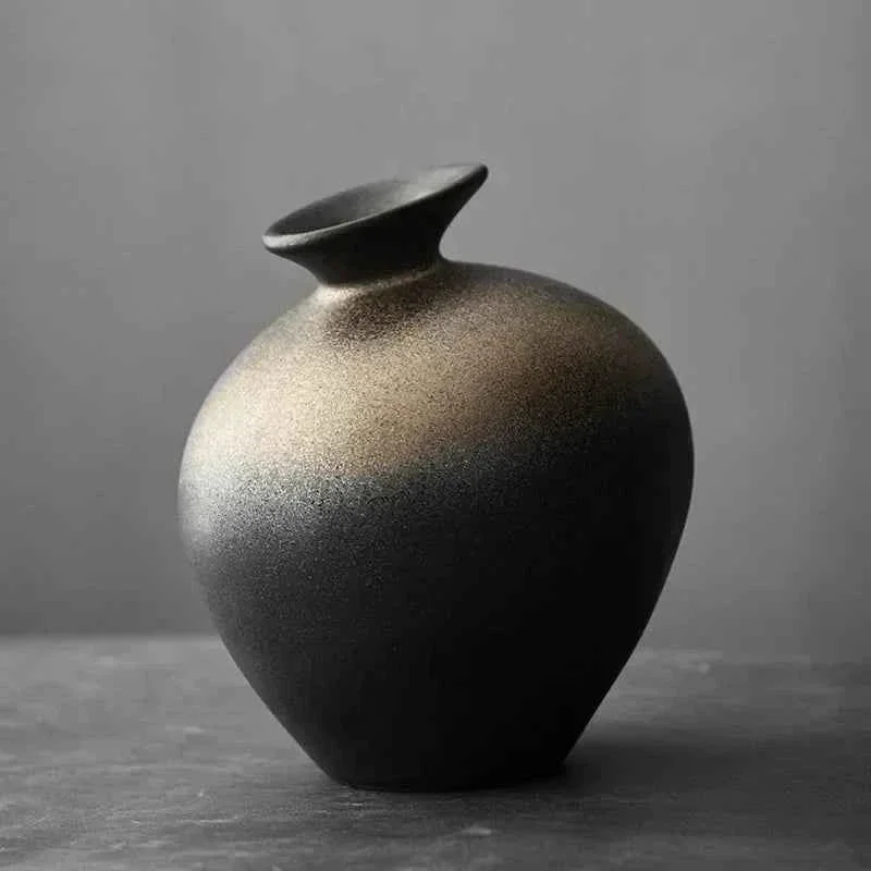 Original Vase – Decorative Terracotta Black Natural