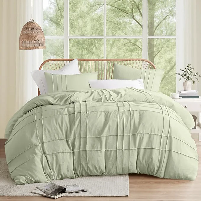 Trusted Comfort Spaces Sage All Season Lightweight Comforter Set – 3 Piece Pintuck Pleated Bedding Set Extra Soft Pre-Washed Microfiber Shams King Cal King