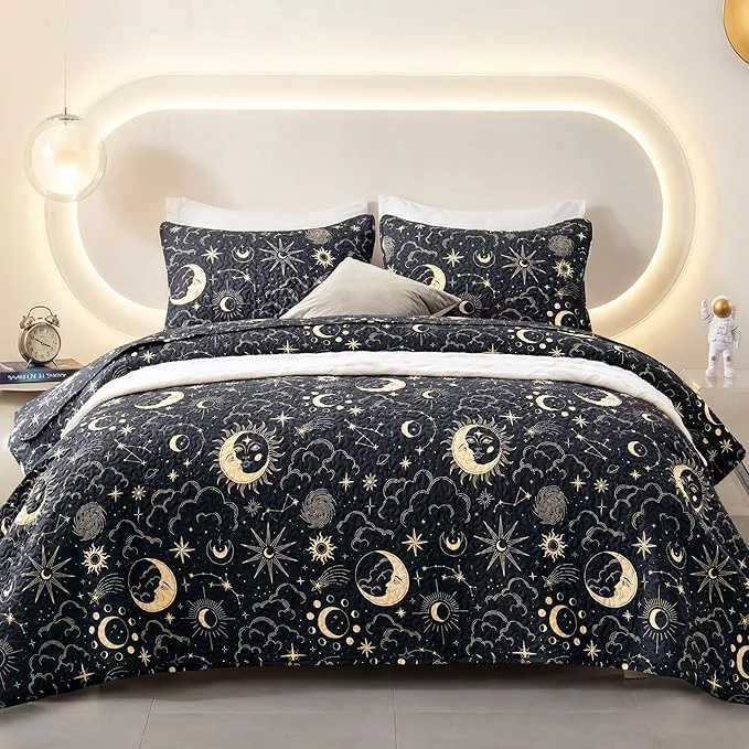 Functional EXQ Home Quilt Set King Size Black Print 3 Piece Lightweight Soft Coverlet Modern Style Sun Starry Pattern Bedspread Set 1 Quilt 2 Pillow Shams Refined