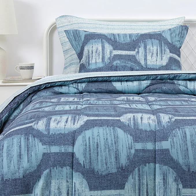 Premium Material Amazon Basics 5-Piece Lightweight Microfiber Comforter Set Bed-in-a-Bag Navy Geometrics Twin Twin XL Smooth