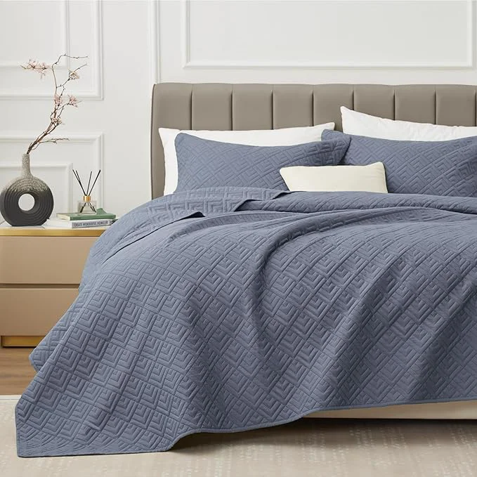Consistent EXQ Home Quilt Set King Size Blue 3 Piece Lightweight Soft Coverlet Modern Style Squares Pattern Bedspread Set for All Season 1 Quilt 2 Pillow Shams Natural