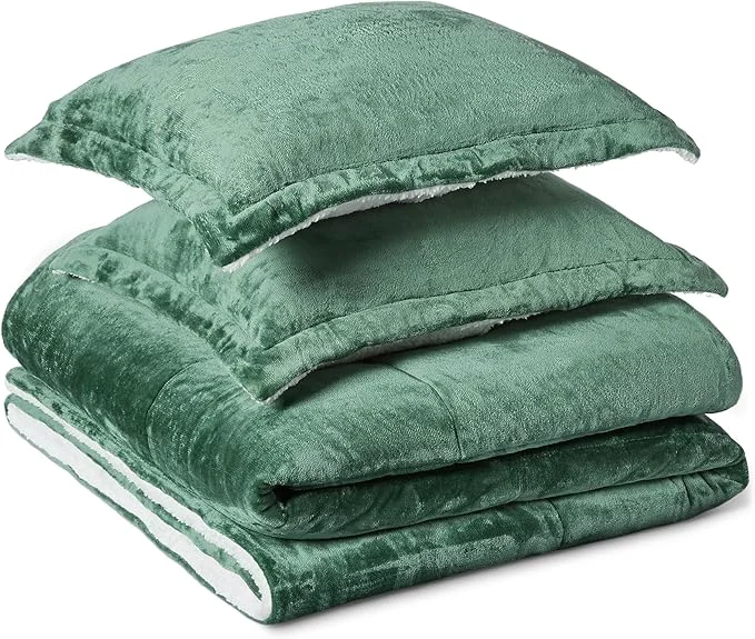 Eco-Friendly Amazon Basics Reversible Sherpa Comforter Set with Pillow Sham Green Queen Full Consistent