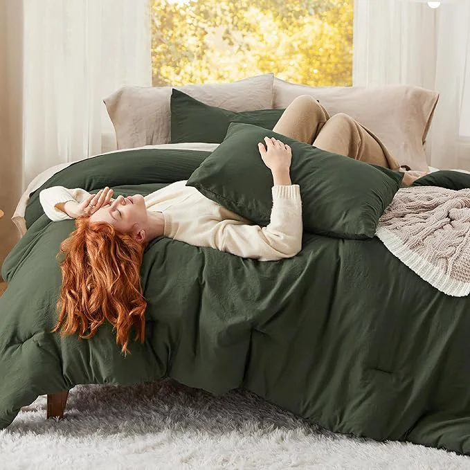 Selected Bedsure Oversized King Comforter Set Dark Green Soft Prewashed Bedding for All Seasons 3 Pieces GentleSoft™ Bed Set 1 Lightweight Comforter 120 quot x98 quot and 2 Pillowcases 20 quot x36 quot Enhanced