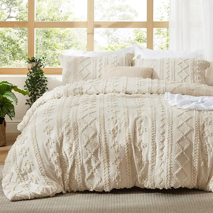 Relaxed Bedsure Tufted Boho Comforter Set Oversized King – Beige Boho Bed Set GentleSoft™ 3 Pieces Farmhouse Shabby Chic Embroidery Bedding Gifts for Woman Soft Jacquard Comforter for All Seasons Superior