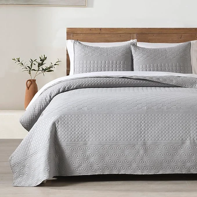Refined HORIMOTE HOME Grey Twin Size Quilt Set – Soft Microfiber Bedspread with 1 Sham Lightweight amp All-Season Geometric Coverlet for Cozy Bedding World-Class