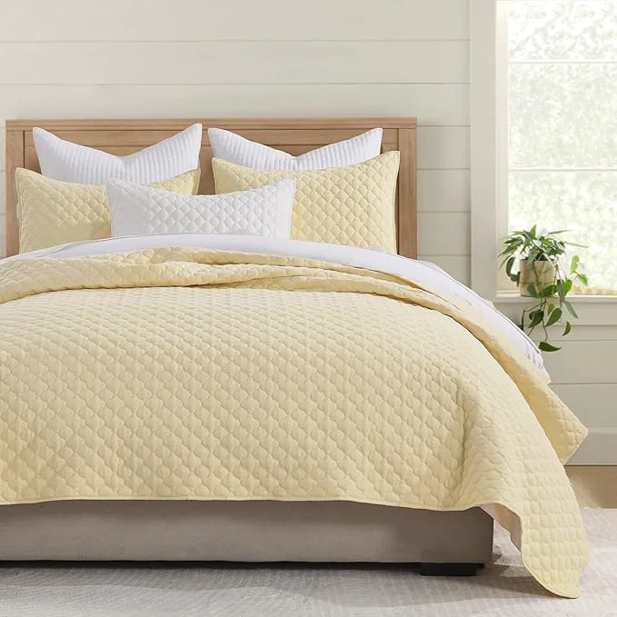 Dependable HORIMOTE HOME Quilt King Size Light Yellow Lightweight Quilt for Summer Ultra-Soft Microfiber Modern Style Quilted Clouds Pattern Bedspread Quit Set 3 Pieces 1 Quilt and 2 Pillow Shams Specialty
