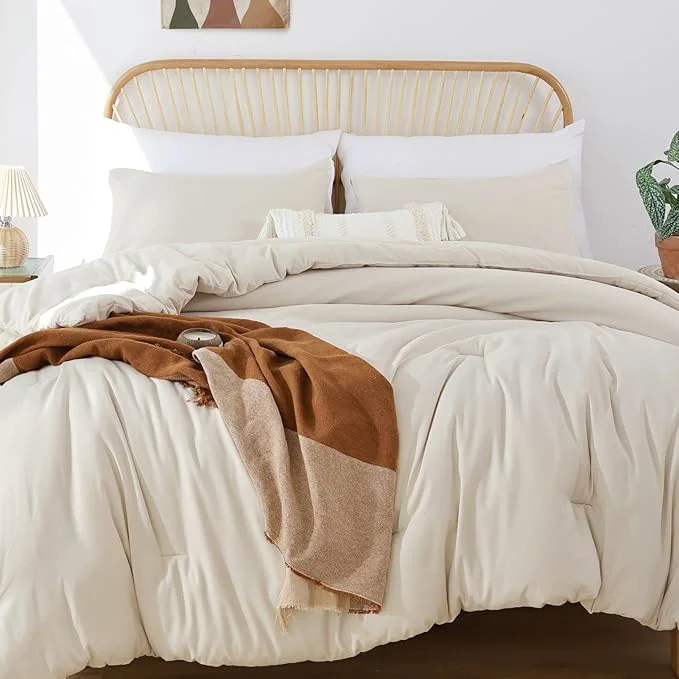 High-End ROSGONIA Beige Twin Twin XL Comforter Set for College Girls Boys 1 Comforter amp 1 Pillowcase All Season Kids Comforter Sets Lightweight Dorm Bedding Elite