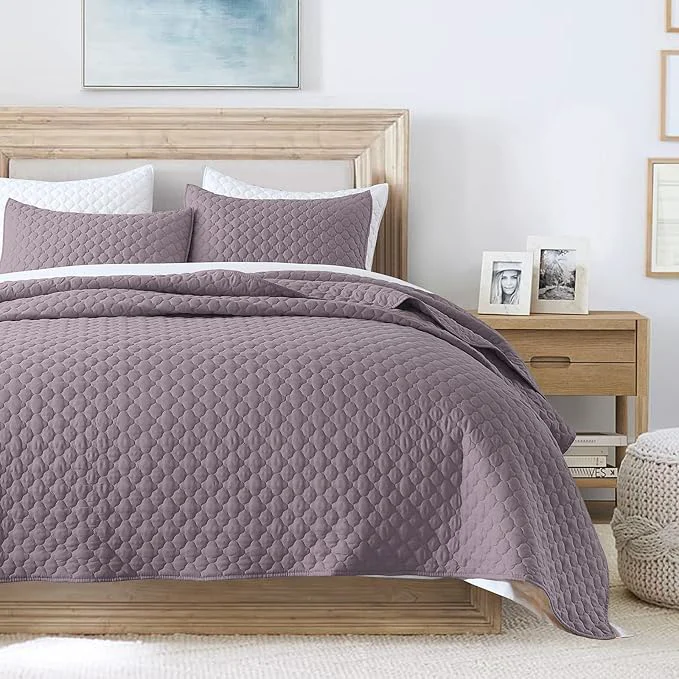 Effective HORIMOTE HOME Quilt King Size Grayish Purple Lightweight Quilt for Summer Ultra-Soft Microfiber Modern Style Quilted Clouds Pattern Bedspread Quit Set 3 Pieces 1 Quilt and 2 Pillow Shams Responsible
