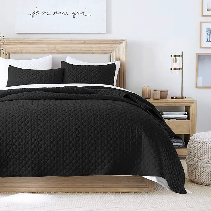 Breathable HORIMOTE HOME Quilt Set King Size Black Bedspread with Clouds Pattern Soft Coverlet Set Lightweight Microfiber Quilted Bedspread for All Season Includes 1 Quilt and 2 Pillow Shams Easy-to-Use