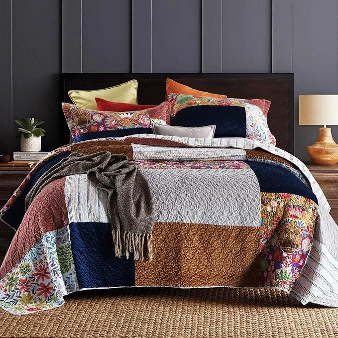 High-Performance Secgo Queen Comforter Set for Bed – Cotton Quilts Queen Size Black Bedspreads 90 98 Inch with 2 Pillow Shams Patchwork Reversible Lightweight Bedding Long-Lasting
