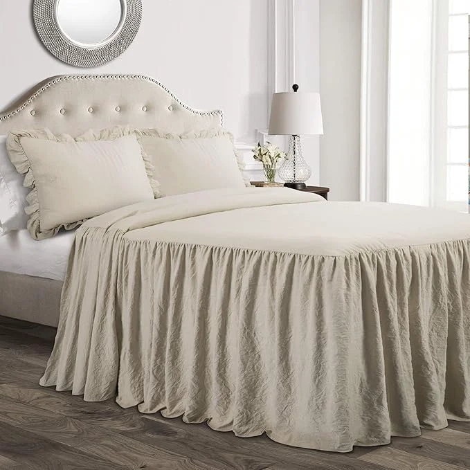 Specialty Lush Decor Ruffle Skirt Bedspread Set – 3-Piece Luxurious Farmhouse Bedding – Elegant Ruffle Detail – Timeless Style – Soft Lightweight Sheets – King Neutral Premium Material