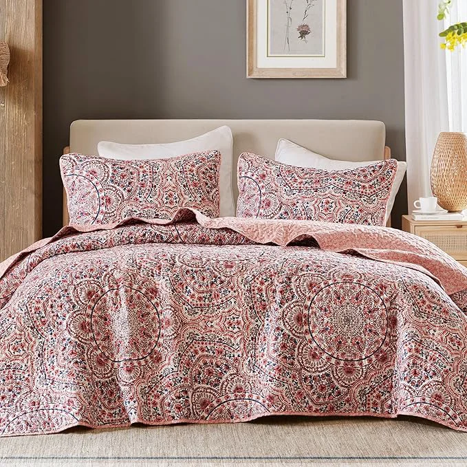 Quality Comfort Spaces Valerie Boho Quilt Set Full Queen Pink – Reversible Lightweight Bedding with Watercolor Medallion Cozy All Season Quilt for Guest Room Dorm Teen or Adult Bed Secure