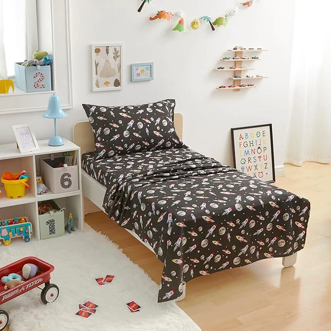 Innovative Amazon Basics Kid 39 s Soft Easy-Wash Lightweight Microfiber 3-Piece Sheet Set Toddler Multi Colour Space Rockets Sustainable