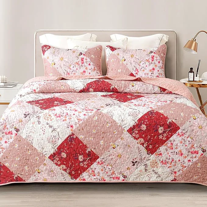 Top-Quality Whale Flotilla Patchwork Quilt Twin Size Extra Soft Boho Floral Bedspreads for Bed Reversible Lightweight Twin Quilt Bedding Set Printed Coverlets with 1 Pillow Sham for All Seasons Red Quality