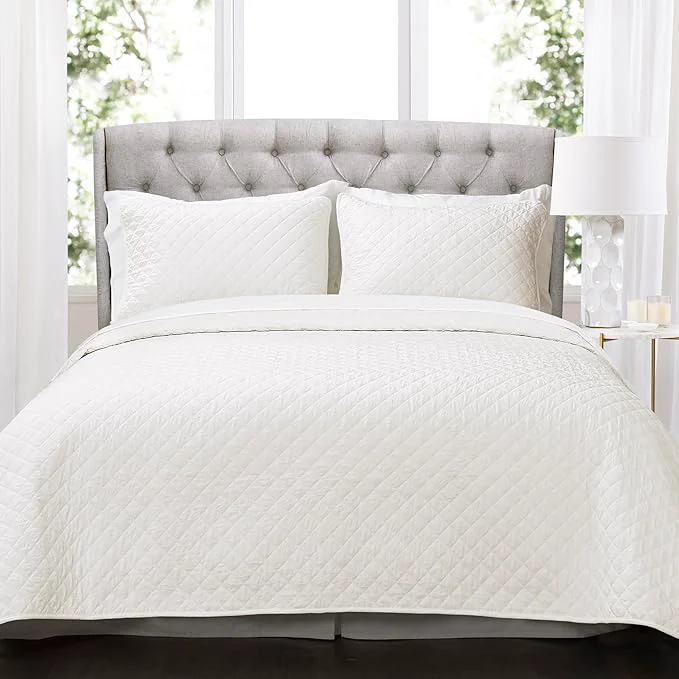 Comfortable Lush Decor Ava Quilt Diamond Pattern Solid 3 Piece Oversized Bedding Blanket Bedspread Set – King – White Specialty