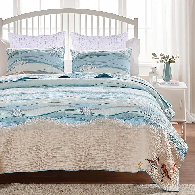 Greenland Home Maui Embroidered Coastal Quilt Set with Euro Sham Twin Twin XL 3-Piece Trusted