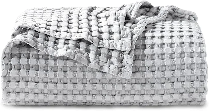 Bedsure Cooling Cotton Waffle Twin XL Blanket – Lightweight Breathable Blanket of Rayon Derived from Bamboo for Hot Sleepers Luxury Throws for Bed Couch and Sofa Grey 66×90 Inches Practical