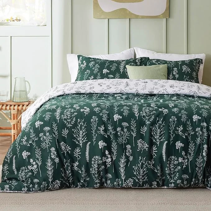Specialty Bedsure Duvet Cover King Size – Reversible Emerald Green King Duvet Cover Set with Zipper Closure 3 Pieces Floral Patterned Bedding Set with 8 Corner Ties and 2 Pillow Shams Practical