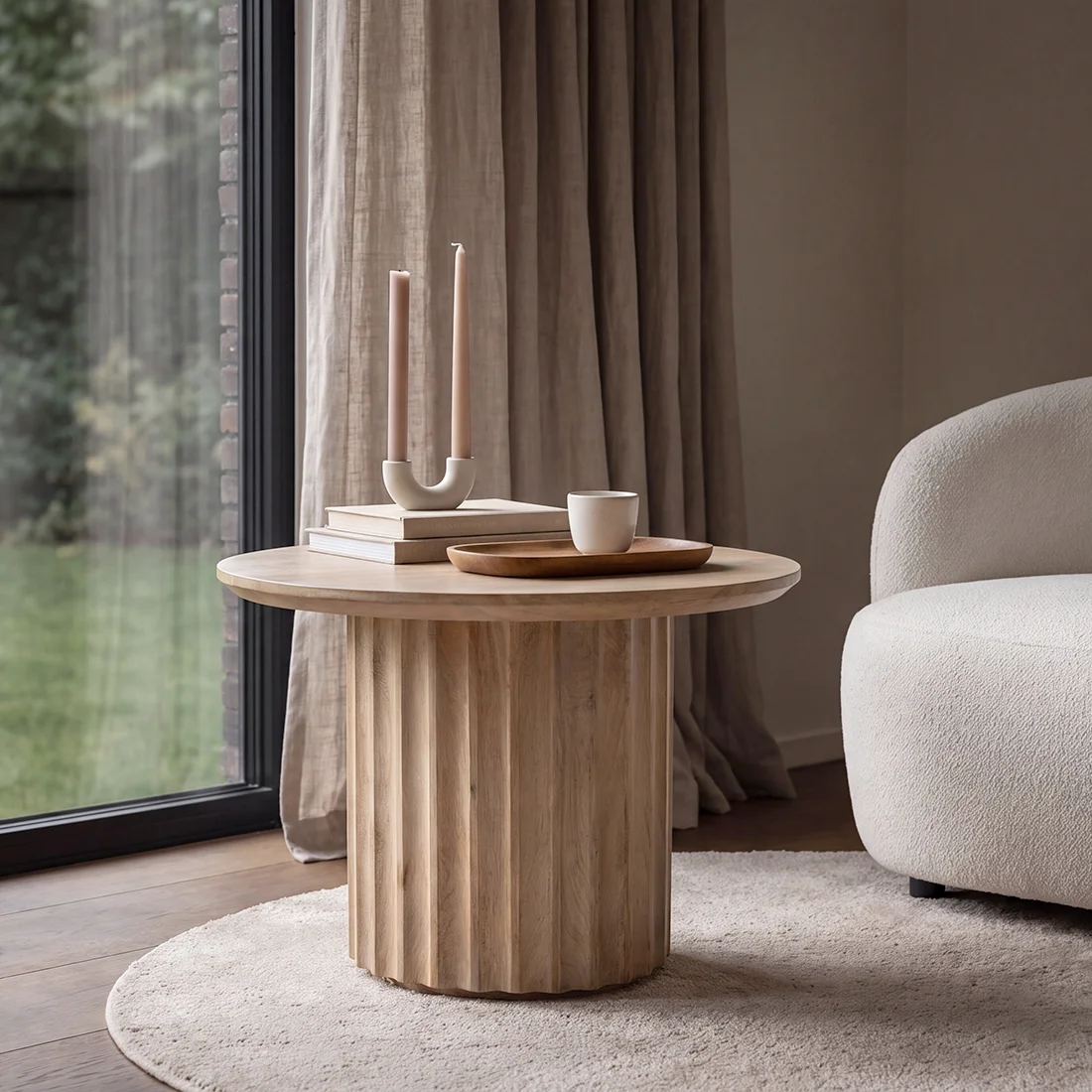 User-Friendly Bullnose bijzettafel 8216 Reversed Fluted 8217 Exceptional