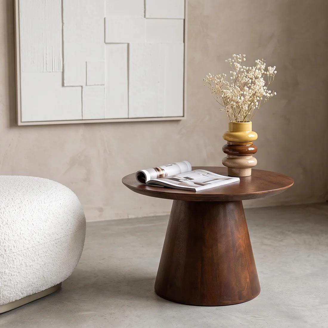 Detailed Bullnose side table cone 55 cm Fast