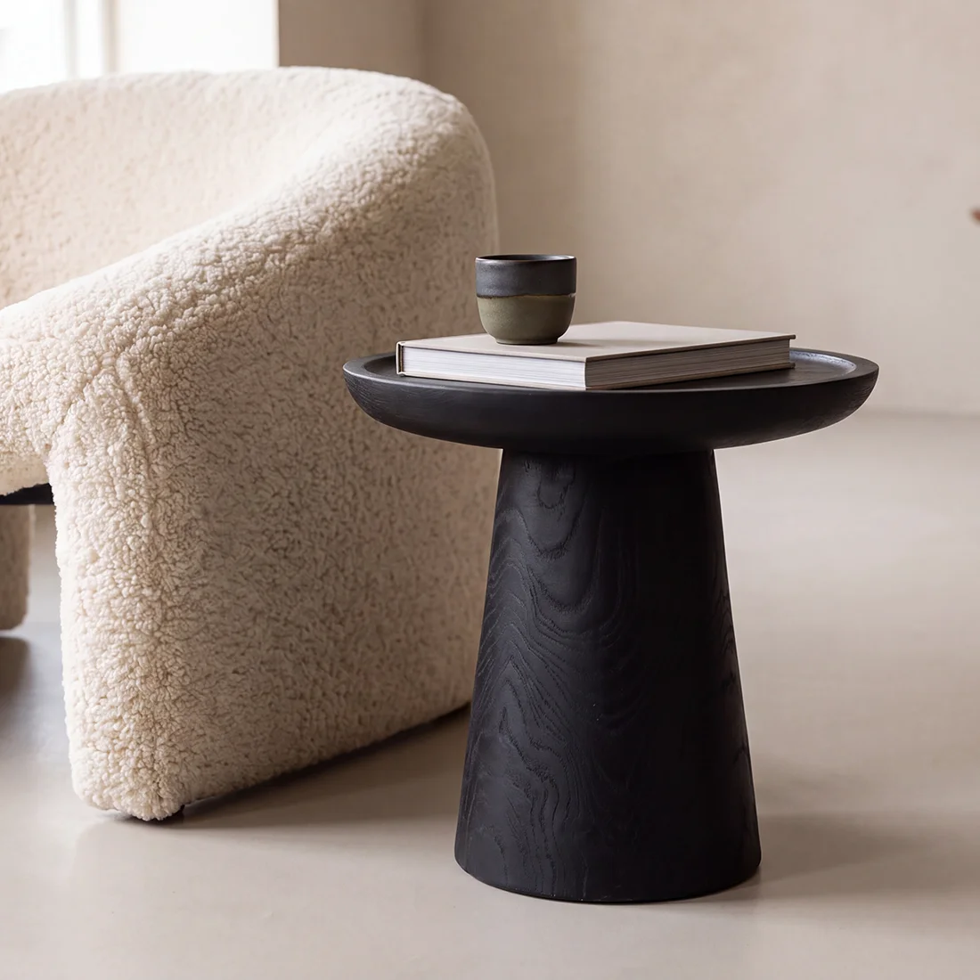 Smooth Nero teak bijzettafel Dusk High-Grade