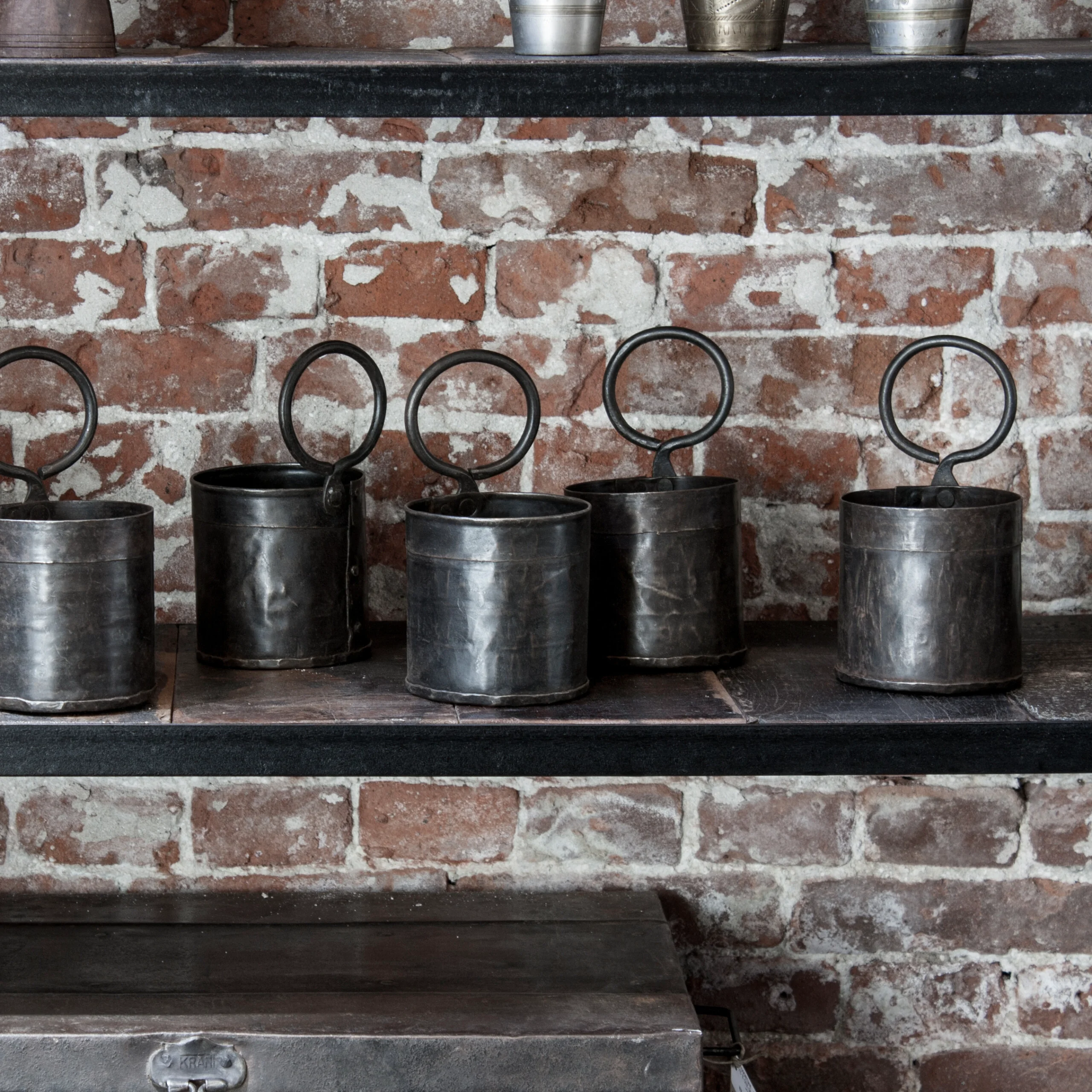 High-End Iron vegetable holder single Luxury
