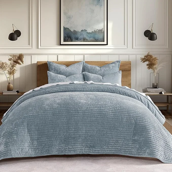 Detailed EVERGRACE Velvet Quilt Set King Size Luxurious Soft Striped Channel Bedding Set Clean