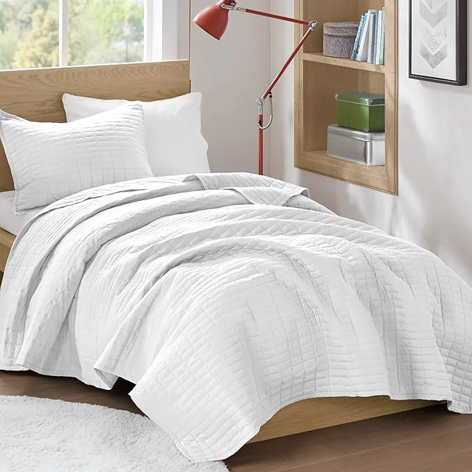 Exceptional Comfort Spaces Kienna Quilt Set- Double Sided Stitching Design Summer Blanket Practical