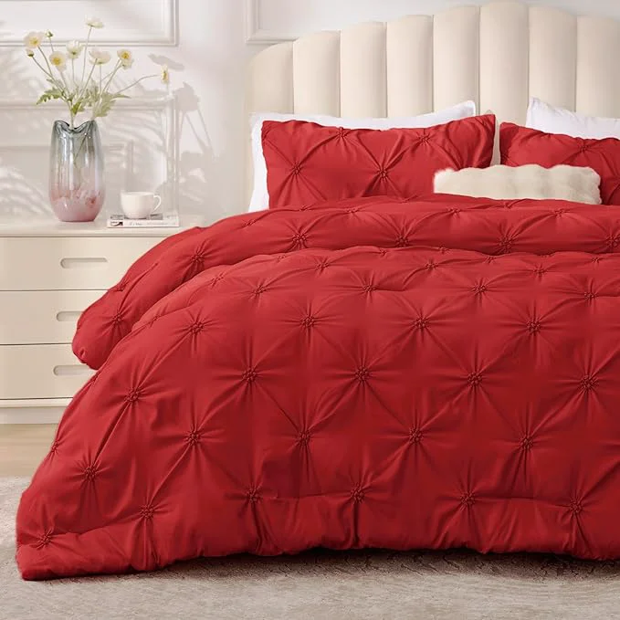 Contemporary BEDELITE Red Queen Comforter Set Versatile