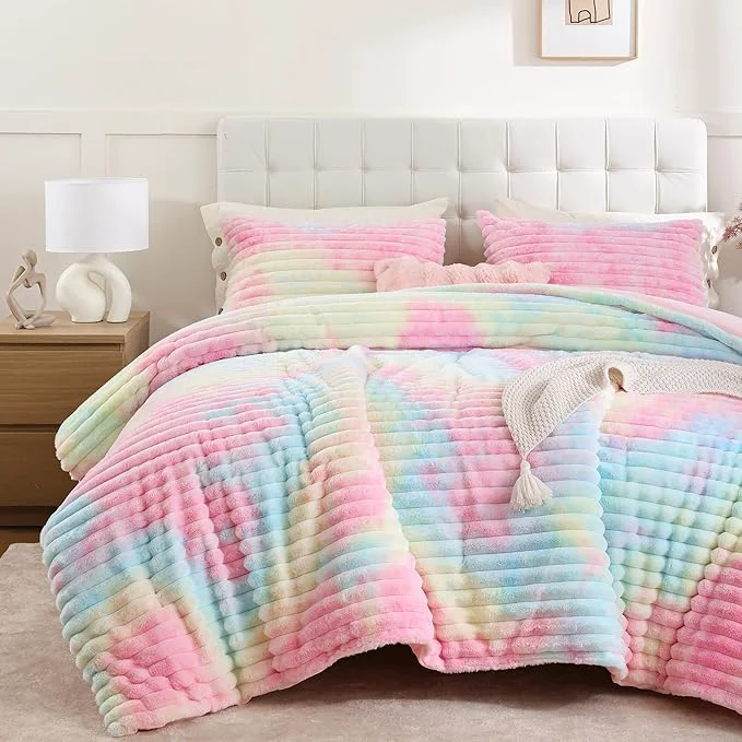 Detailed Smoofy Fluffy Queen Size Comforter Set 3 Pieces Long-Lasting