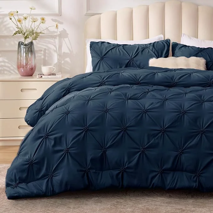 World-Class BEDELITE Navy King Size Comforter Set Selected
