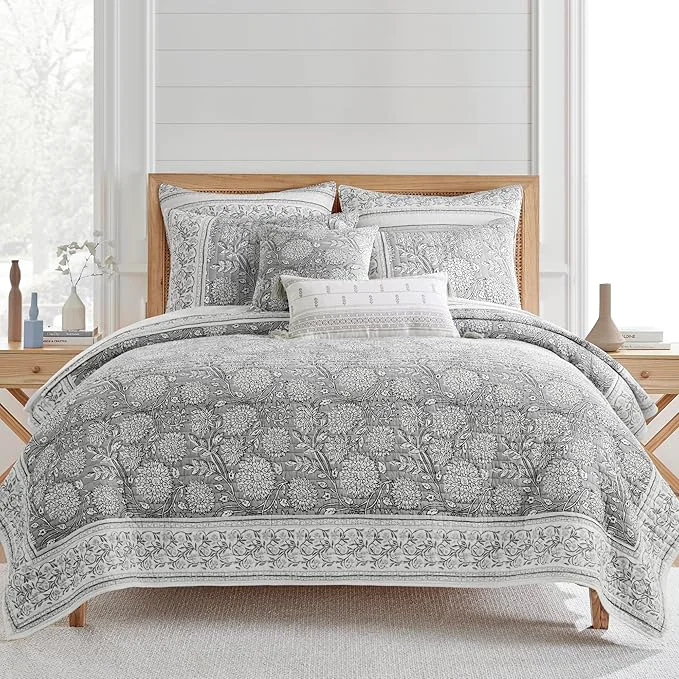 Efficient Levtex Home Adare Grey Reversible Twin Twin XL Quilt Set 68x86in with 1 Pillow Sham 26x20in – Floral Bedding – Grey White – Cotton Twin Size Quilt Bedding Set – Lightweight Soft Pre-Washed Consistent