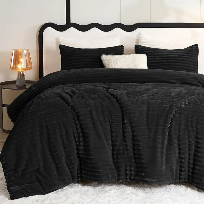 Classic CozyLux Fluffy Queen Comforter Set – Super Soft Faux Fur Black Comforter Queen Size Winter Warm Fleece Bedding Set 3 Pieces Plush Fuzzy Bed Set 1 Shaggy Comforter 2 Pillowcases First-Class