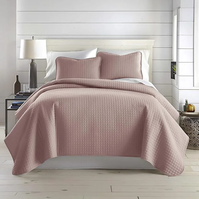 High-Performance Southshore Fine Living Inc. Oversized King Quilt Set Lavender Quilt Bedspread King California with 2 Matching Pillow Shams Machine Washable Bedding Soft amp Cozy Coverlet Lavender Original Design