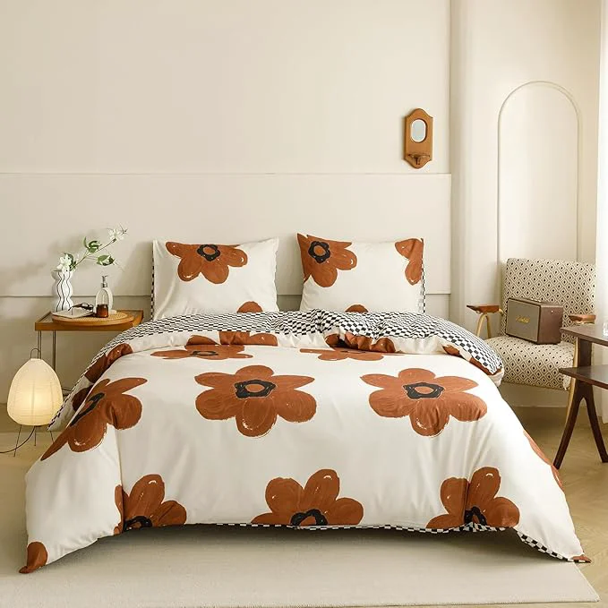 Easy-to-Use KAREVER Pumpkin Floral Comforter Queen White with Pumpkin Flower Bedding Set 3 PCs Comforter Set Queen Size Comforter 90×90 Inches with 2 Pillowcases 26×26 inches World-Class