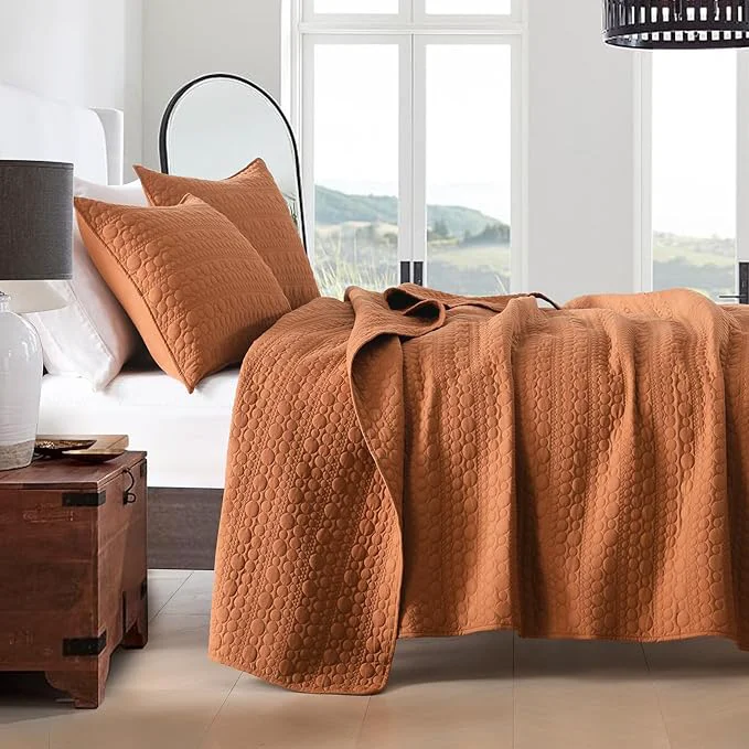 Next-Generation HORIMOTE HOME Quilt Set Queen Size Burnt Orange Classic Geometric Spots Stitched Pattern Pre-Washed Microfiber Chic Rustic Look Ultra Soft Lightweight Quilted Bedspread for All Season 3 Pieces Versatile