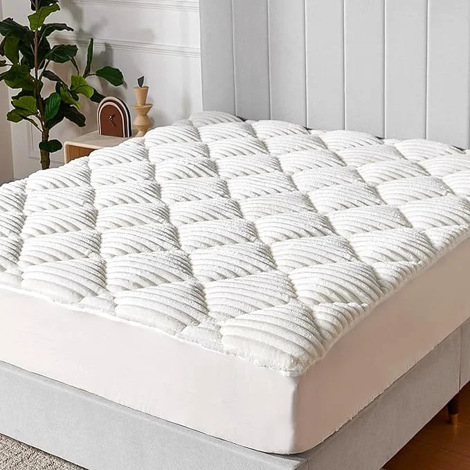 Outstanding Novilla Fleece Mattress Topper Twin Warm Sherpa Mattress Pad Cloud-Like Soft Bed Cover for Winter Deep Pocket fits up to 21 quot Machine Washable Safe