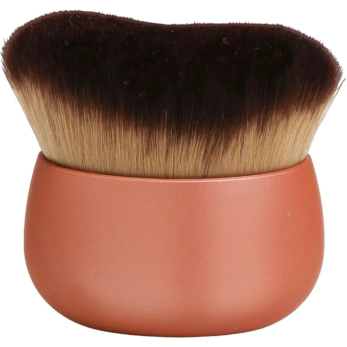 World-Class Makeup Blend Blur Extra Large Body Brush Selected