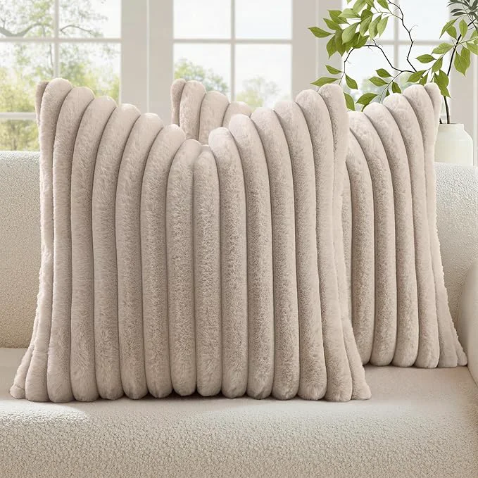 Professional decorUhome Cozy Faux Fur Throw Pillow Covers 20×20 Set of 2 Decorative Soft Smooth