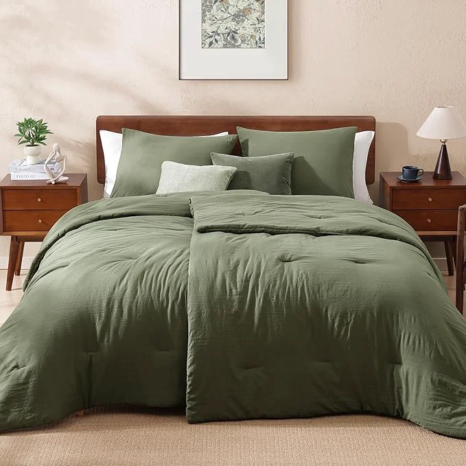 World-Class WRENSONGE Double Twin XL Comforter Set Exceptional