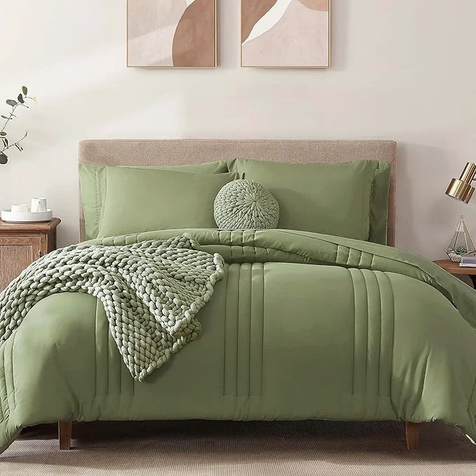 Artisan Monbix Full Comforter Set Refined