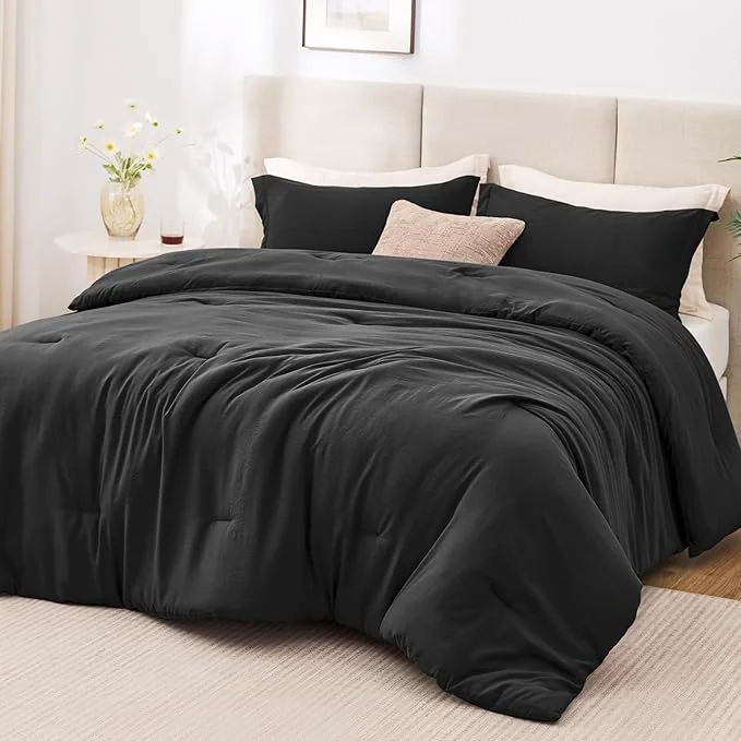 Superior Love’s cabin Black Queen Comforter Set 3-Piece Prewashed Bed Set Authentic