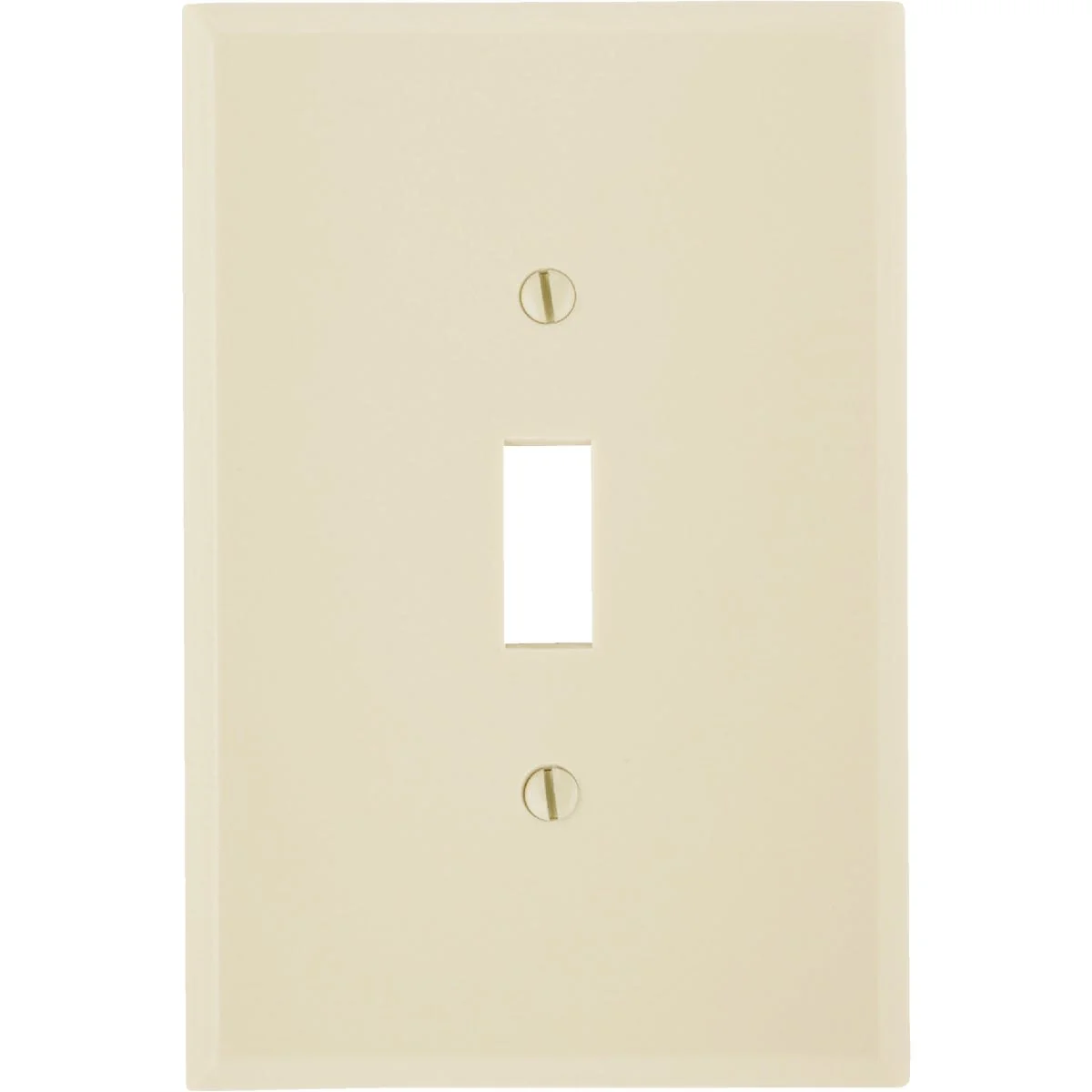 Convenient Leviton 1-Gang Ivory Plastic Oversized Toggle Switch Wall Plate Soft