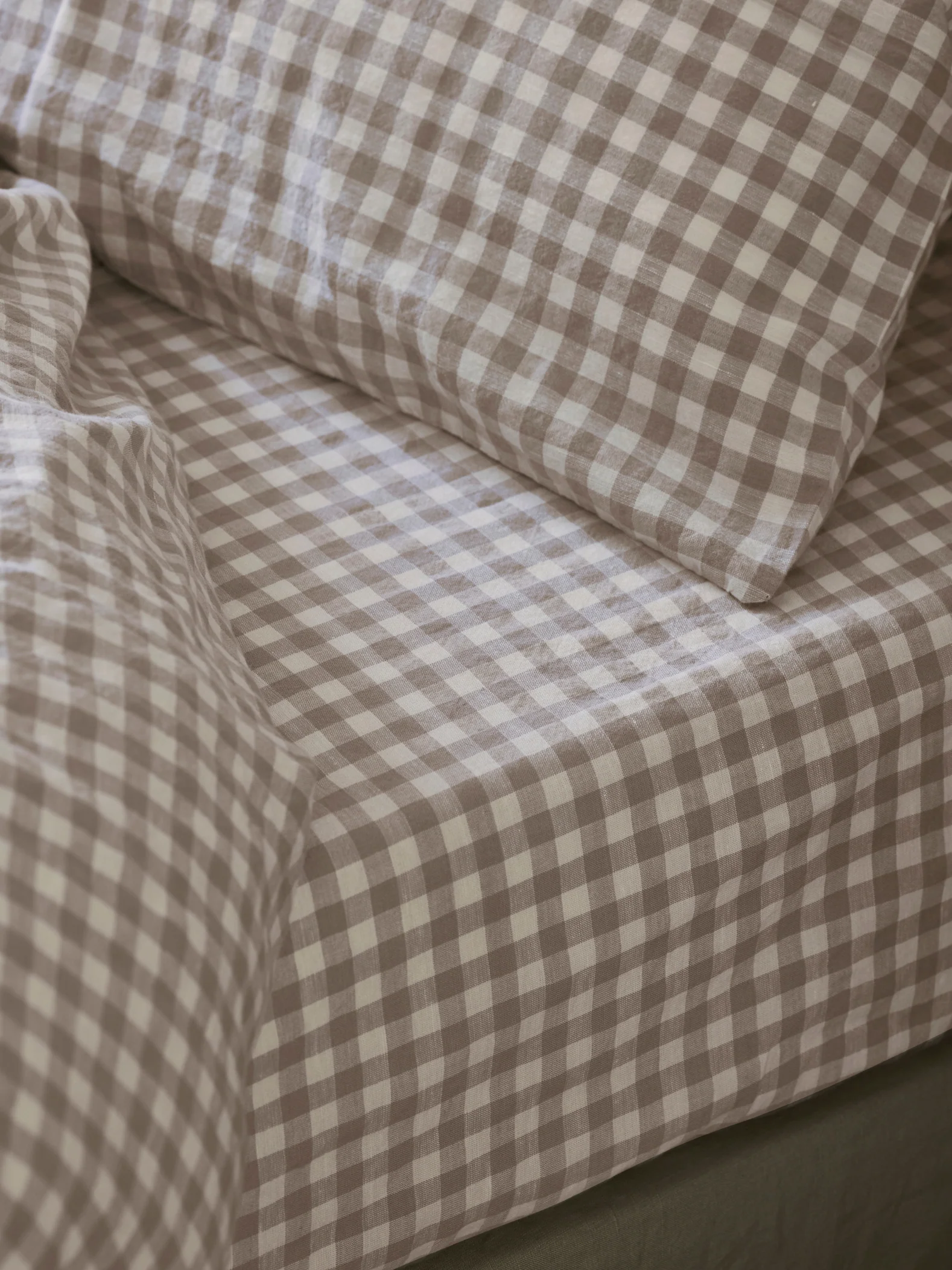 Specialty Mushroom Gingham Linen Blend Fitted Sheet User-Friendly