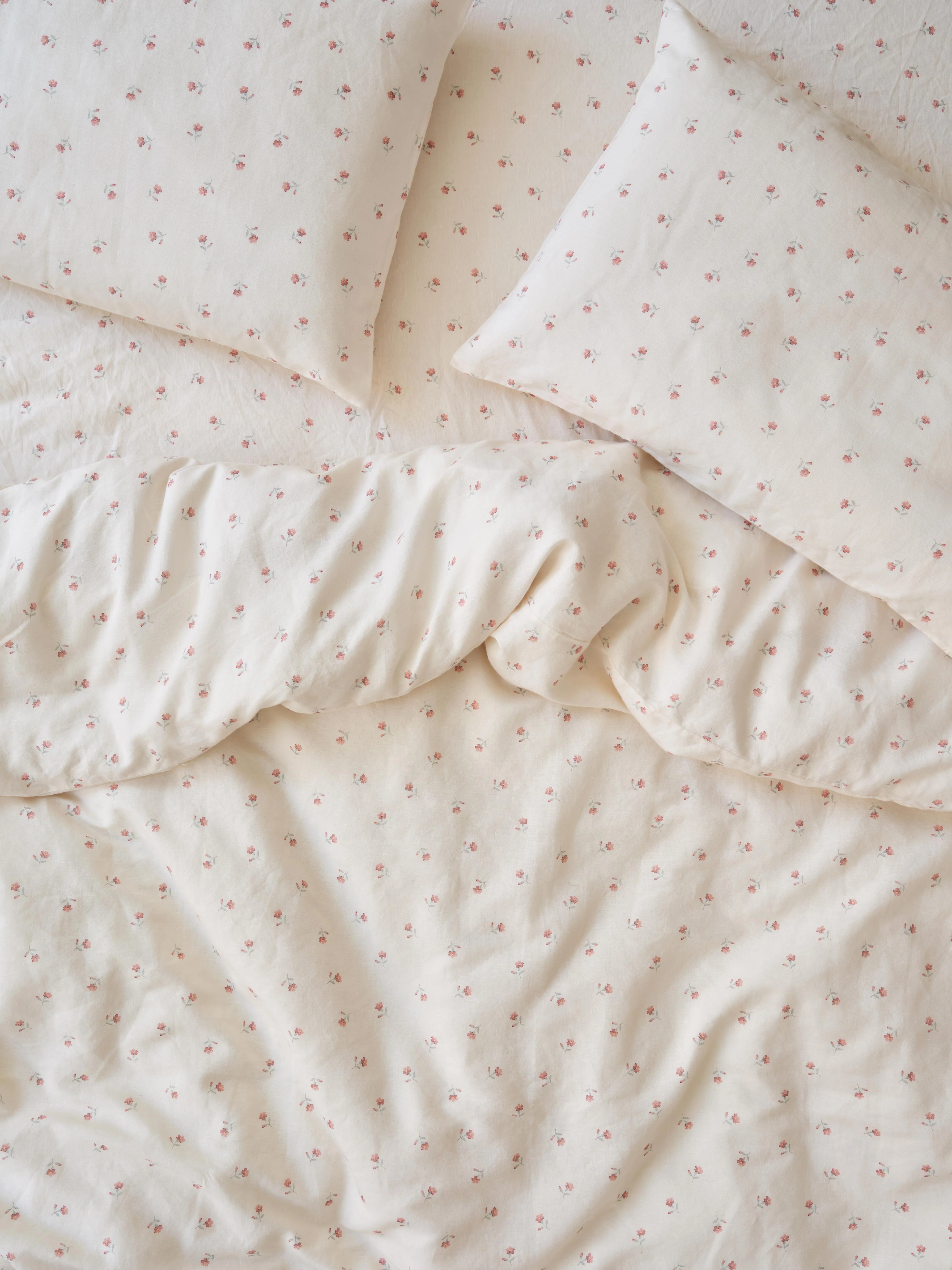 Luxury Pearl Posy Bud Linen Blend Duvet Cover Fine