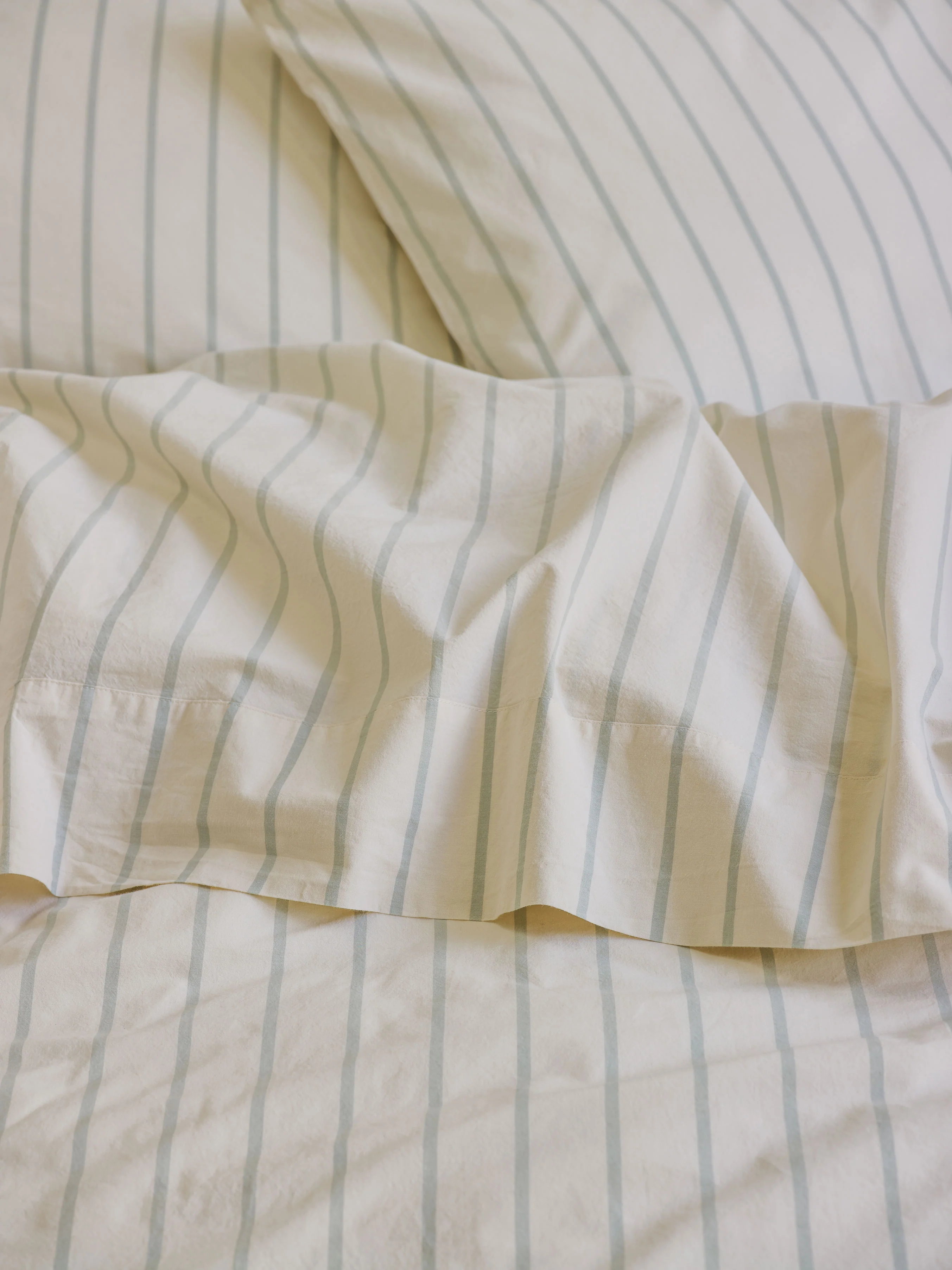 Responsible Mellow Green Slumber Stripe Cotton Flat Sheet Sophisticated
