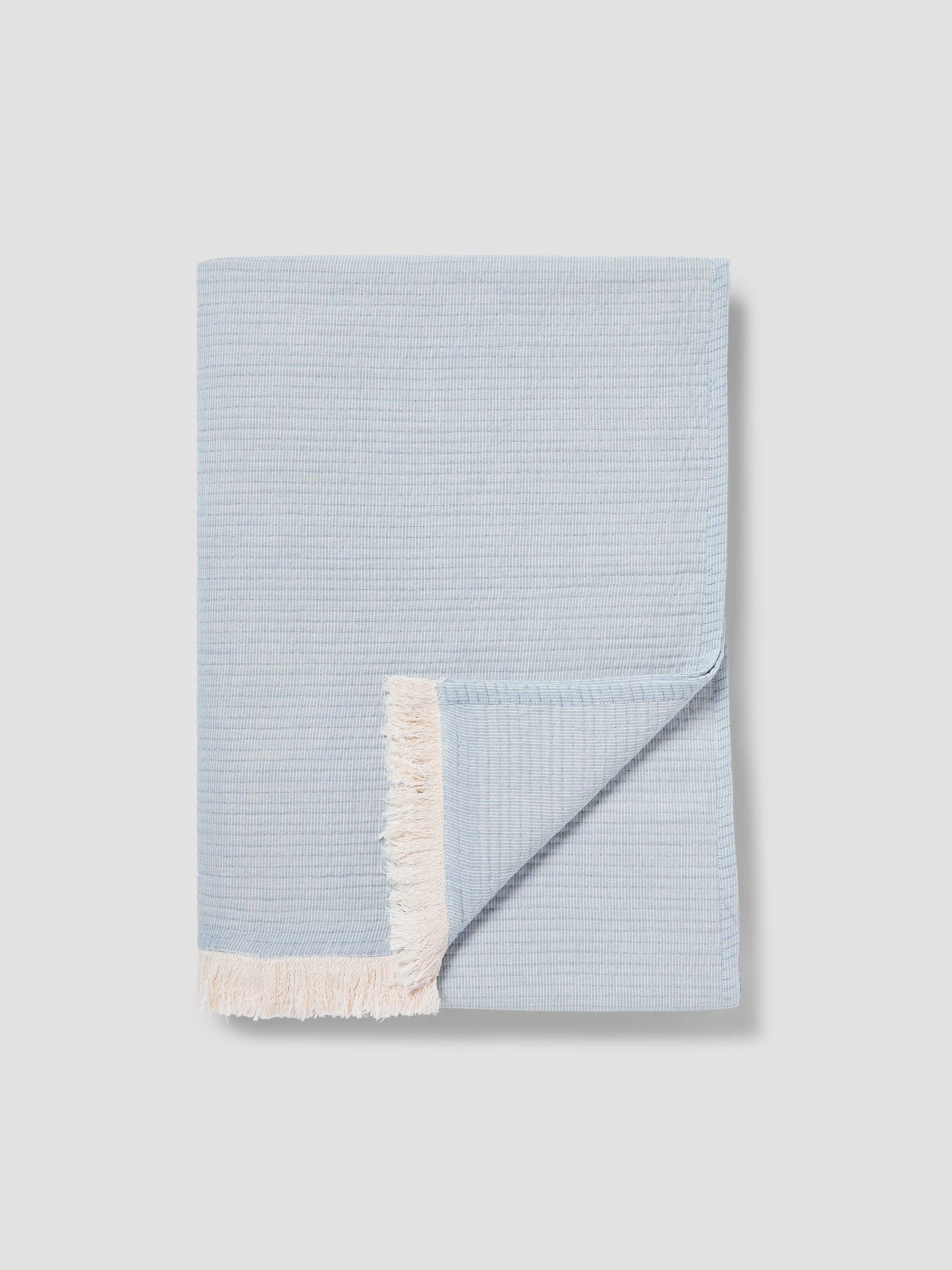 Excellent Dusk Blue Cotton Textured Throw Elegant